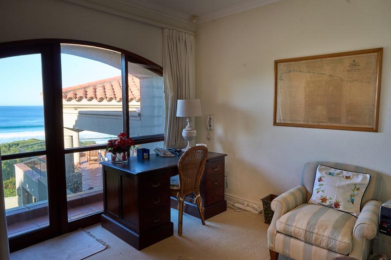 To Let 4 Bedroom Property for Rent in Seaside Longships Western Cape